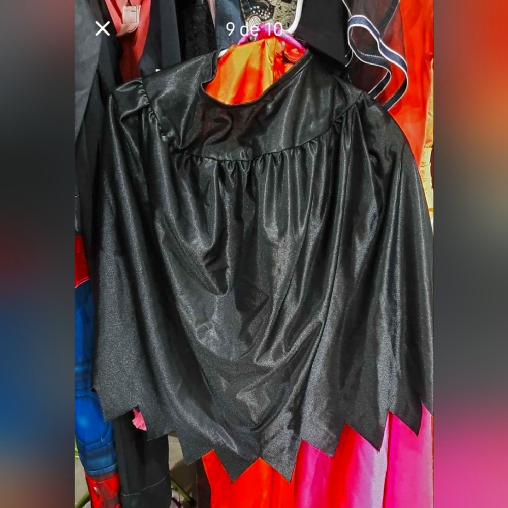 Vampire ( baby cape )